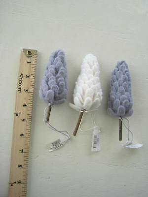Creative Co-Op Felte Pine Cone Gray Cream Ornament 6