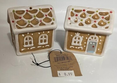 creative co-op christmas Gingerbread Salt Pepper-image