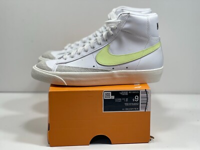 Nike Blazer Mid '77 Barely Volt 2020 CZ1055 108 SIZE 6.5 -image