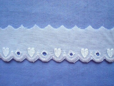 35mm White Cambric Edging (x 2.5 metres)-image