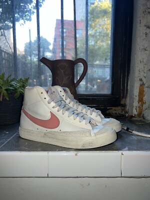 Size 7.5 - Nike Blazer Mid '77 White - CZ1055-114-image