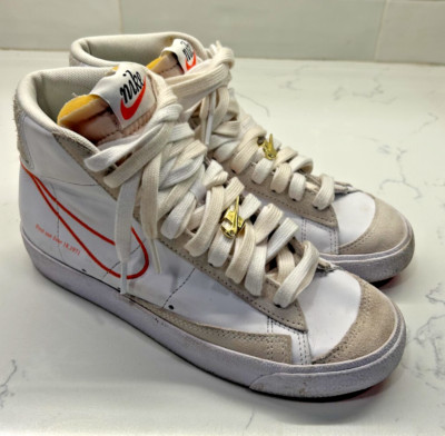 Nike Blazer Mid '77 SE First Use High Top Sneakers Women's 7 - DH6757-100-image