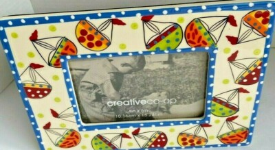 Hand Painted Dolomite Photo Frame Creative Co-Op Sailboats  8x10 for 4x6 Photo-image