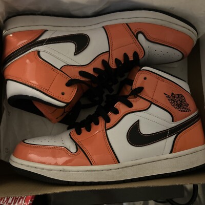 Size 9.5 - Jordan 1 Mid SE Turf Orange-image