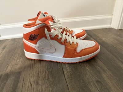 Jordan 1 Mid Electro Orange-image