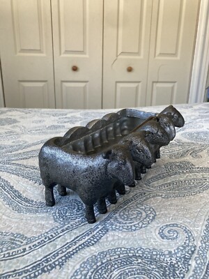 Creative Co-Op DA7782 Resin Sheep Planter Distressed Iron-image