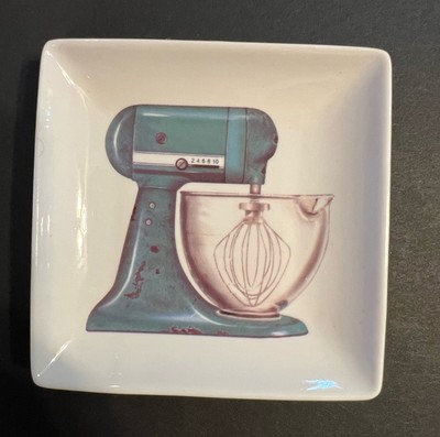 Creative Co-op Mini Ceramic Trinket Holder Dish Blue White Stand Mixer 4