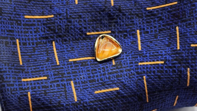 Vintage Tie Tack Tie Pin Mid Century Gold Tone Orange Amber Stone in Tricorne-image