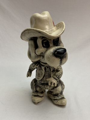 Vintage 1977 Hound Dog Cowboy Bank Creative MFG Hard Plastic 10