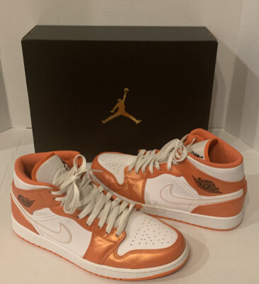 NIKE AIR JORDAN 1 MID SE METALLIC ELECTRO ORANGE/BLK/WHT DM3531-800 MENS 9.5-image