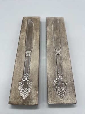 Creative Co-Op Resin Knife Mold Wall Plaque Set Of 2-image