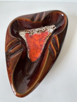 Vintage Mid Century Modern Orange/Brown/White Pottery Ashtray - Excellent-image
