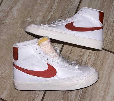 Nike Blazer Mid '77 Womens Size 6 Men 4.5 DZ4408-100 White & Orange-image