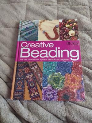 Creative Beading : The Best Projects from a Year of Bead and Button Magazine by-image