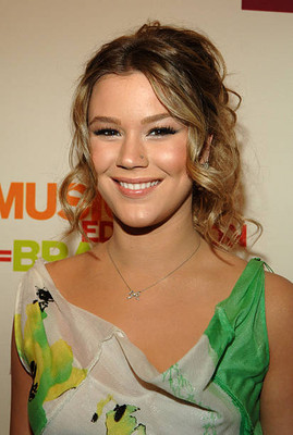 Joss Stone at VH1 Save The Music A Concert To Benefit The VH1 Save- Old Photo 7-image