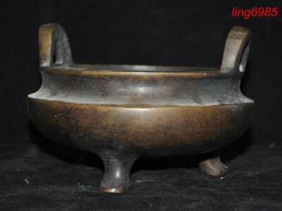 China Chinese Buddhism temple bronze joss Incense burner Censer statue-image