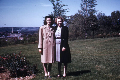 35mm Slide 1950s Orange Border Kodachrome Pretty Women Posing in Park-image