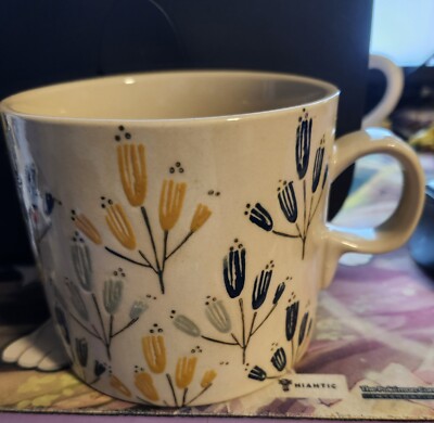 CREATIVE CO-OP Large Mug STONEWARE Floral 16 oz Coffee Tea Cocoa-image