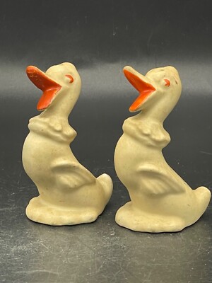 mid century, ivory and orange duck salt, and pepper shakers Japan-image