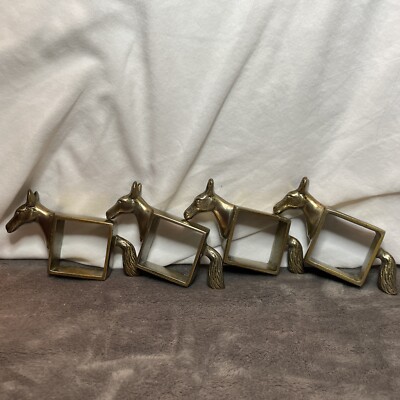 Set Of 4 Creative Co-Op Cast Aluminum Horse Shaped Napkin Ring with Brass Finish-image