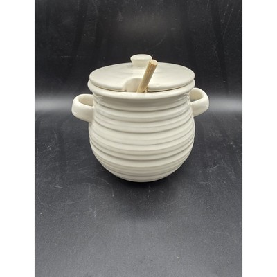 Creative Co-op Honey Jar With Wood Dipper Approx. 4.5