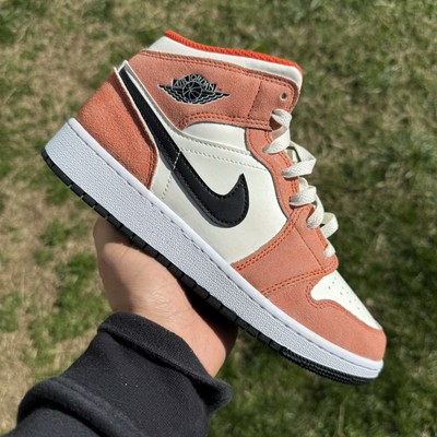 Nike Air Jordan 1 Mid SE GS White Sail Orange Suede DV1336-800 5.5Y / Women’s 7-image