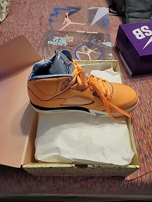 Size 10. 5 - Jordan 5 Retro x DJ Khaled Mid We The Best - Crimson Bliss-image