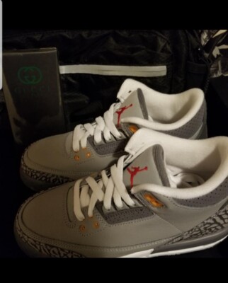Size 4 GS- Jordan 3 Retro Cool Gray 2021-image