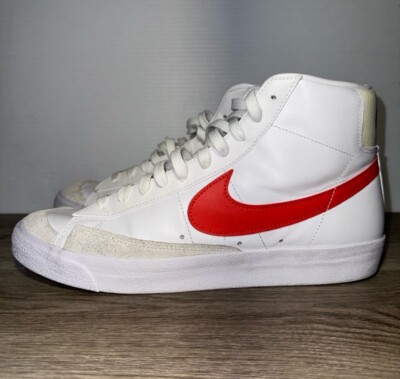 Size 12 - Nike Blazer Mid '77 Vintage White Mantra Orange-image