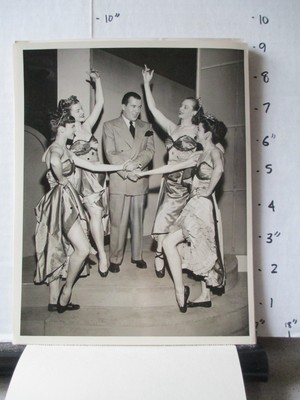 CBS TV show photo 1950s TOAST OF TOWN Ed Sullivan Toastette dancers-image