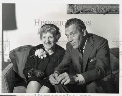 1959 Press Photo Blossom Seeley and Ed Sullivan appear on 