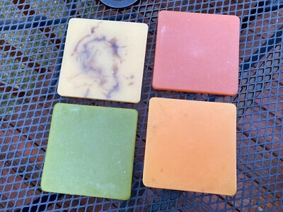 Vintage Bakelite Coasters Drink Lot 4 Mid Century Modern MCM Green Red Orange-image