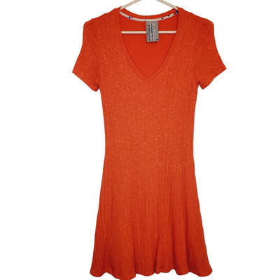 Dolan Anthropologie orange vneck ribbed knit short sleeved knee length dress XS-image