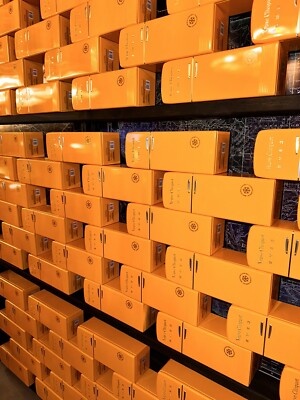 Veuve Clicquot Champagne Designer SMEG Retro Fridge Collector Gift Box Tin 13”-image