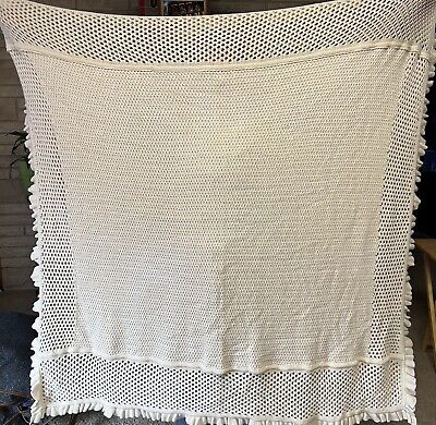 Creative Co-Op Cotton Waffle Weave Throw With Wave Border 60” x 55” Off White-image