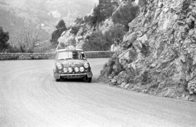 Tony Fall Raymond Joss BMC Cooper S 1967 Rally Car Old Photo 6-image