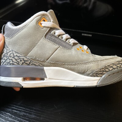 Size 6 - Jordan 3 Retro Mid Cool Grey-image