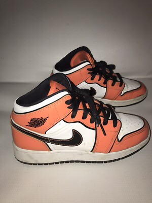 Youth Nike Air Jordan Retro 1 Mid Shoe Size 5.5y 'Turf Orange' BQ6931-802-image