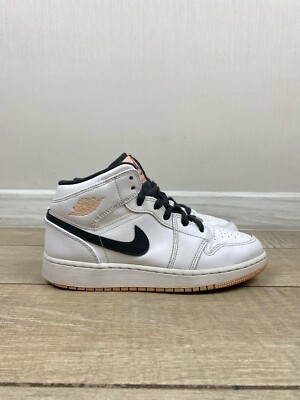 Nike Air Jordan 1 Mid White Artic Orange GS 554725-180 White Black Orange Size 5-image