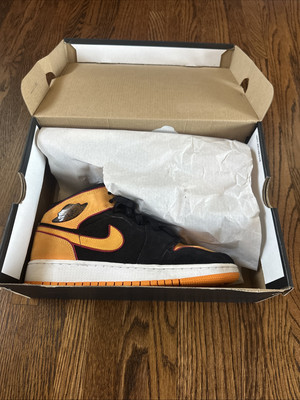 Size 7 - Air Jordan 1 SE Mid Vivid Orange worn only twice with box-image