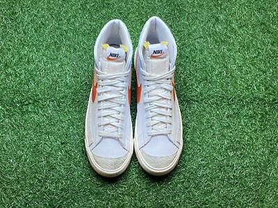 Nike Blazer Mid '77 Vintage White Mantra Orange Size 9.5-image
