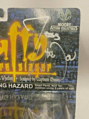  Buffy Vampire Slayer Figure SIGNED BY JOSS WHEDON-image