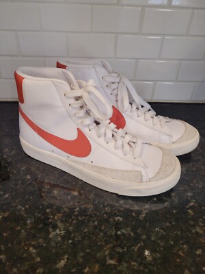 Nike Blazer Mid 77 Womens 9 White Leather Cinnabar Orange Sneakers Athletic-image