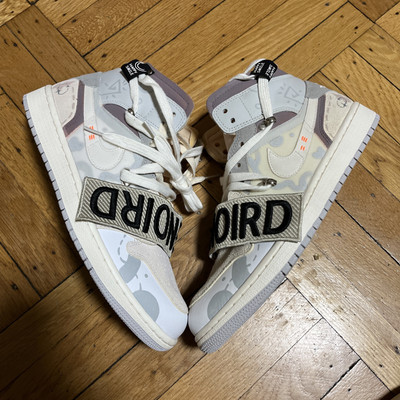 Size 9.5 - Jordan 1 Mid SE Craft White 2022 DIY-image