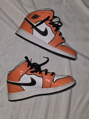 Air Jordan 1 Mid SE Turf Orange Youth Size 6Y-image