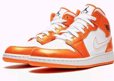 Nike Air Jordan 1 Mid Leather Trainers DM3531-800 Metallic Orange, Youth 6.5 -image
