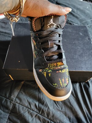 nike air jordan 1 mid black laser orange size 6y-image