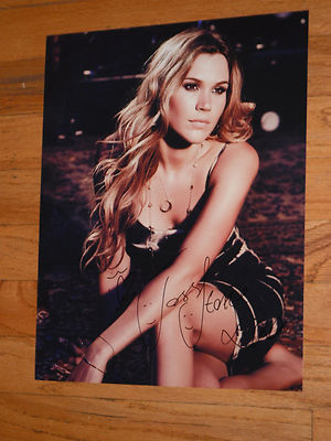 JOSS STONE SIGNED GREAT LOOKING 11X14 PHOTO WATER FOR YOUR SOUL TOUR-image
