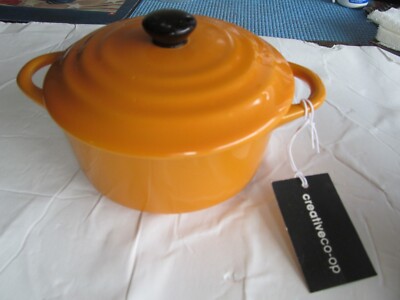 NEW CREATIVE CO-OP STONEWARE MNI BAKER W/ LID AND TAG. SOUPS CASSEROLES etc.-image