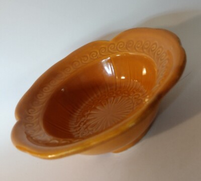 MCCOY GOLD SCROLL BOWL MID CENTURY FOOTED ORANGE-image